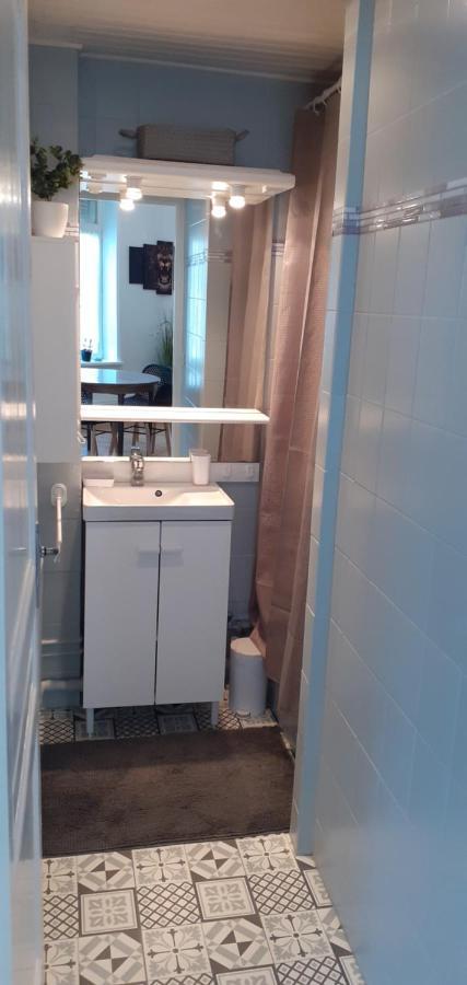 Studio 30 m2 refait à neuf idéalement situé centre ville et plage Wimereux Esterno foto