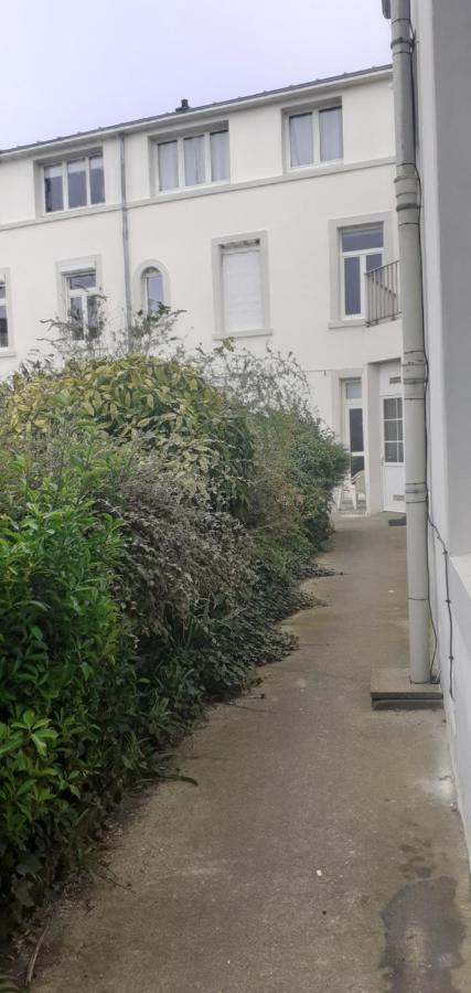 Studio 30 m2 refait à neuf idéalement situé centre ville et plage Wimereux Esterno foto